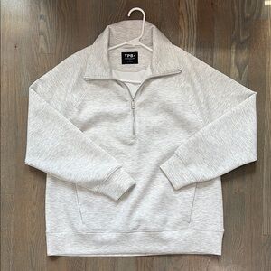 Abercrombie pub zip up